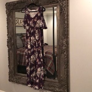 French grey brand Maternity dress size xs floral